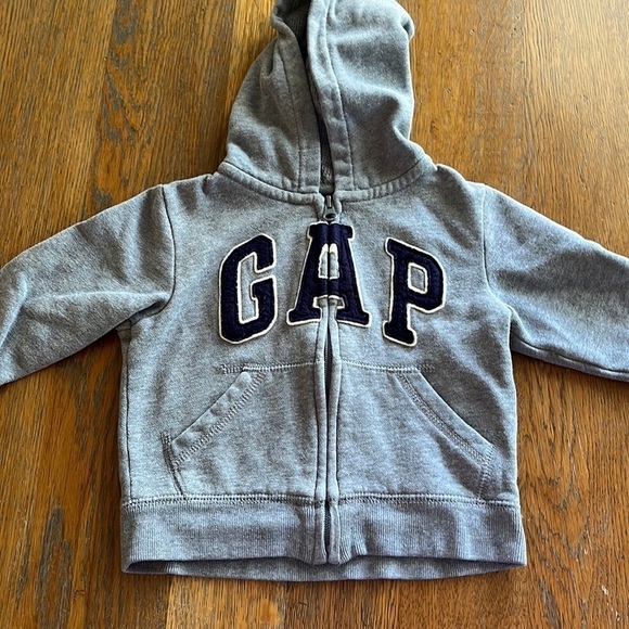 Baby Gap Toddler Two Years. Gray Hooded Zippered Sweatshirt - Picture 1 of 8